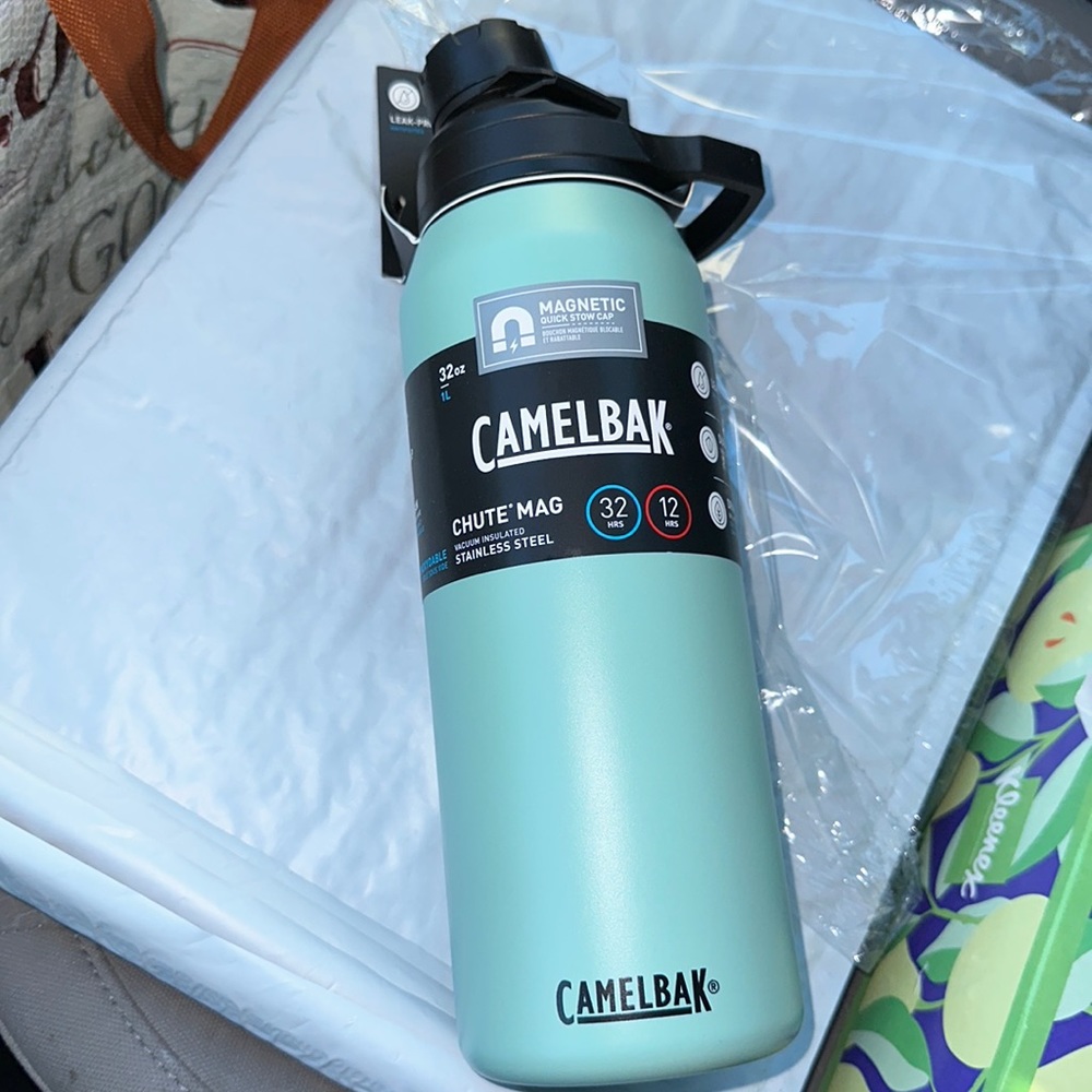 32oz Camelbak Chute Mag Stainless Steel Vacuum Insulated - Teal
